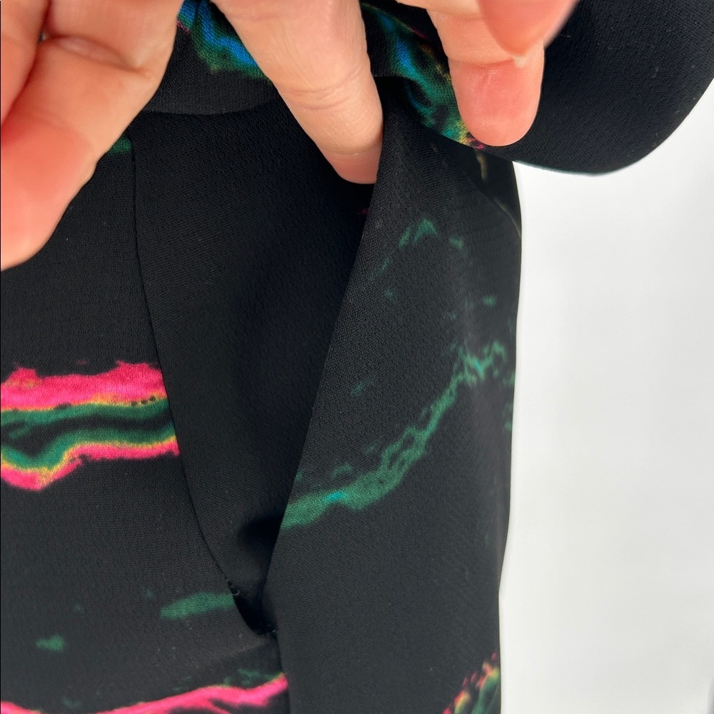 & Other Stories Black Abstract Print Short Sleeve Dress Cinched Waist Size 8 - Picture 7 of 12